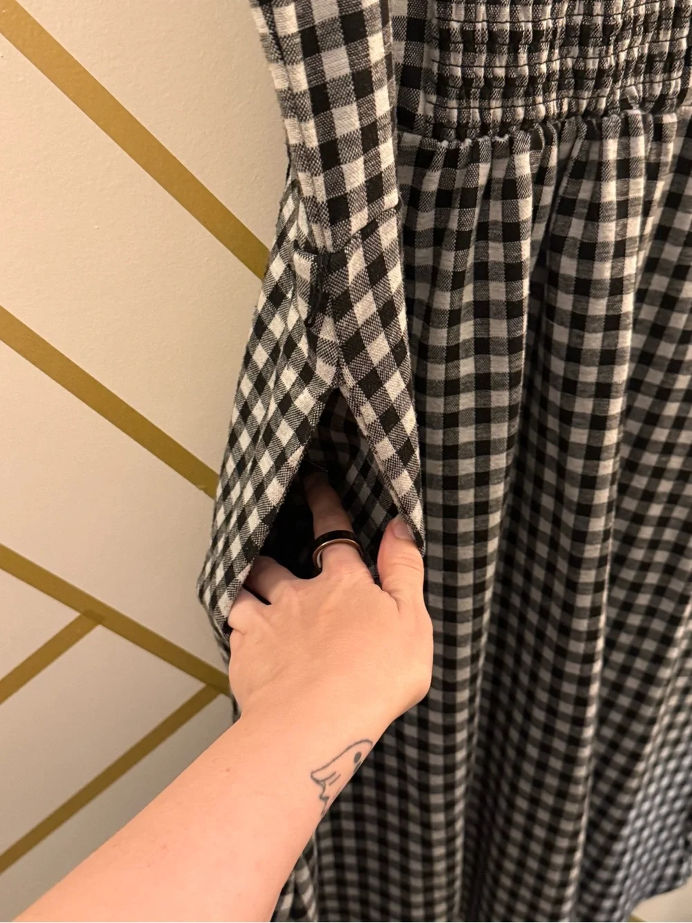 Draper James Black and White Gingham Sleeveless Smocked A-Line Mini Dress